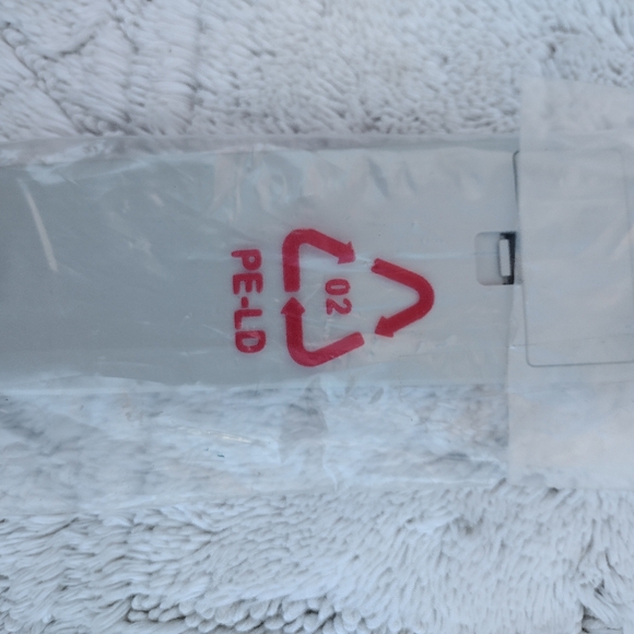 Remote control - Picture 2 of 5